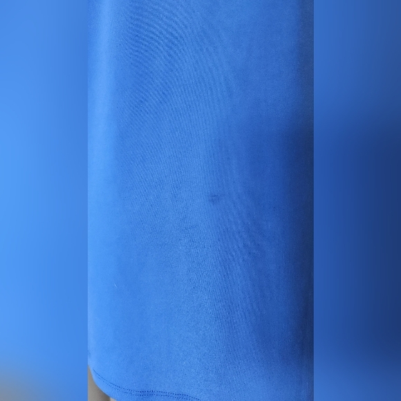 Ricki's sleeveless blue top - Picture 5 of 7